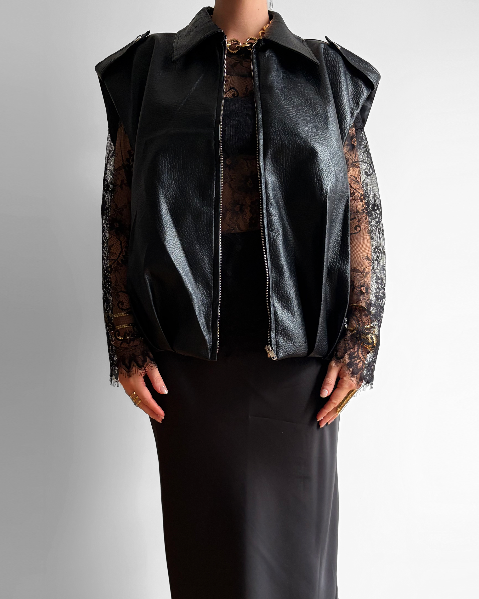 TOP RAS DU COU DENTELLE