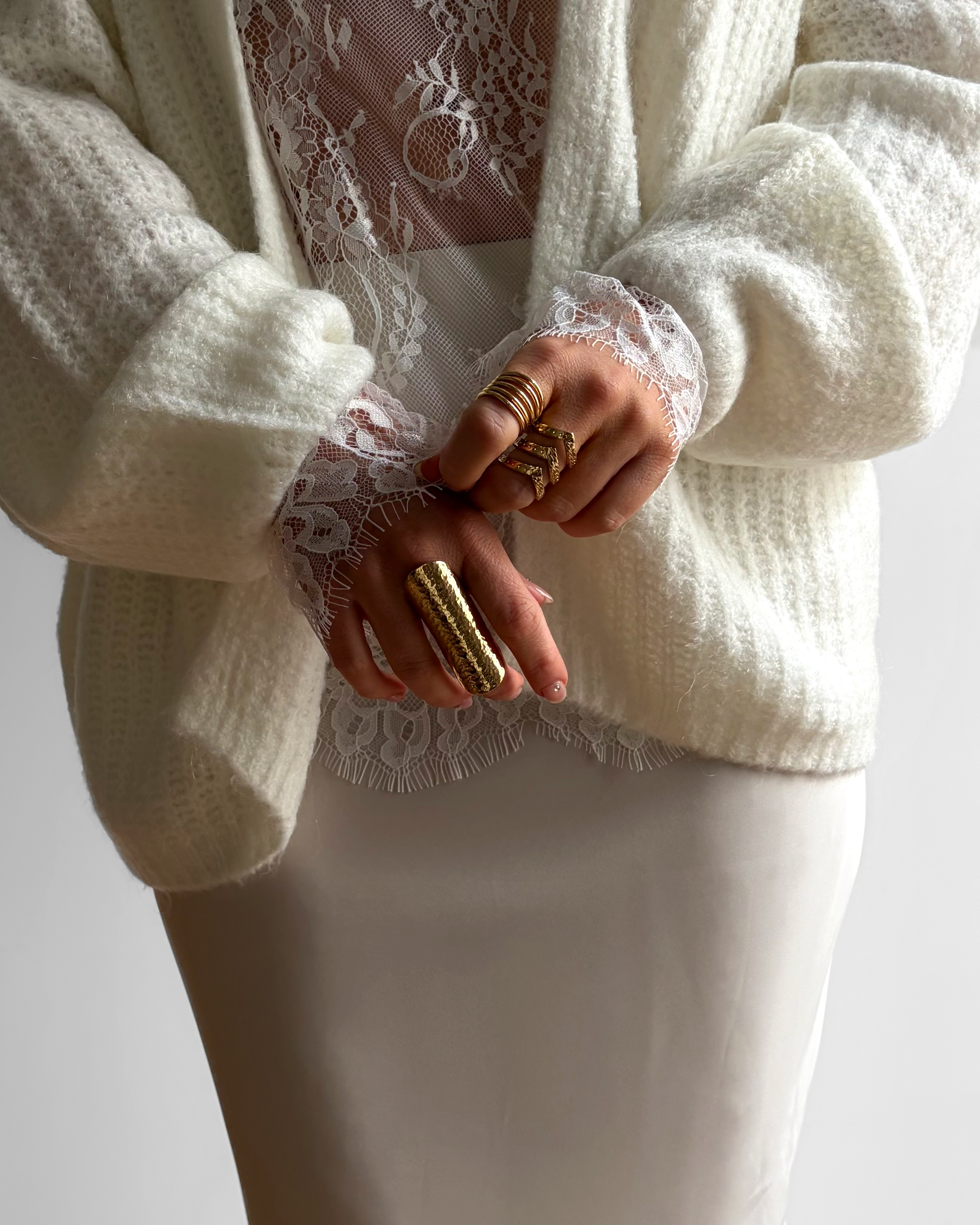 TOP RAS DU COU DENTELLE