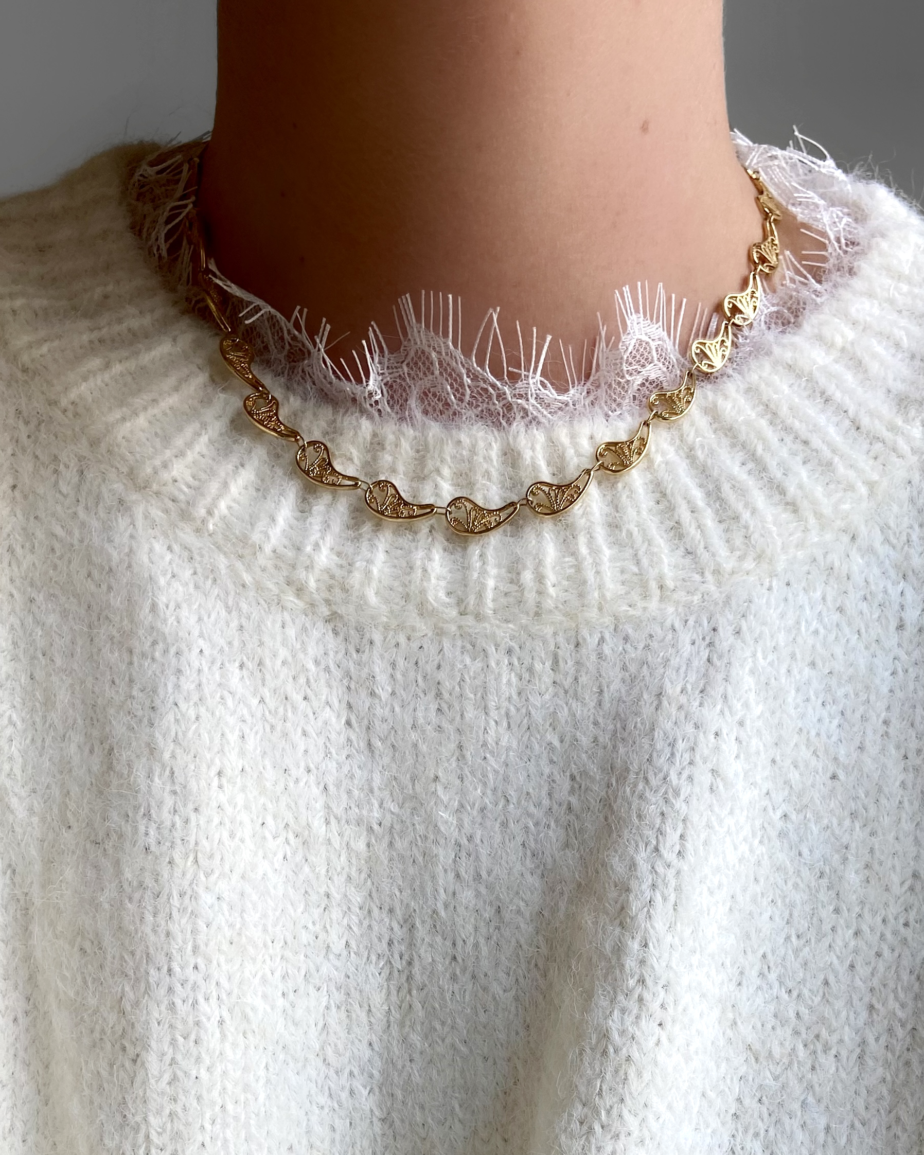 PULL DENTELLE