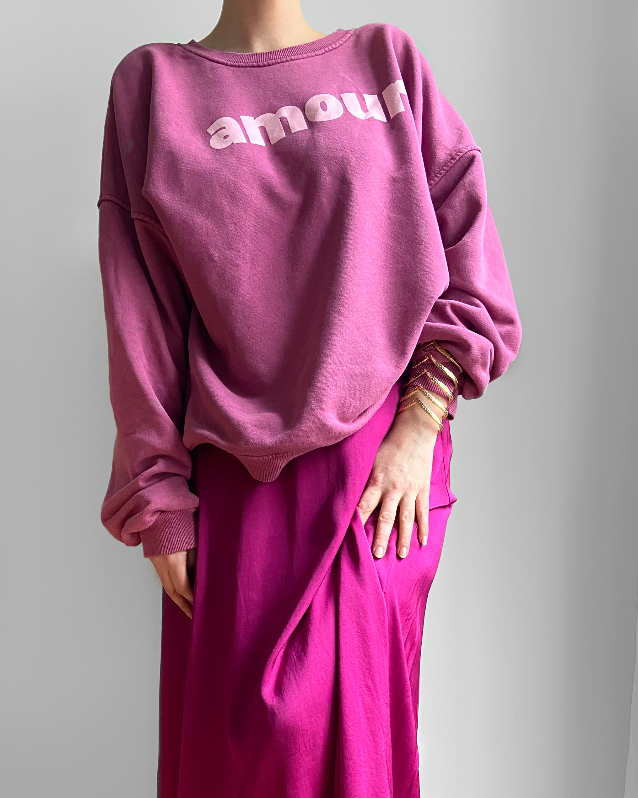 SWEAT AMOUR