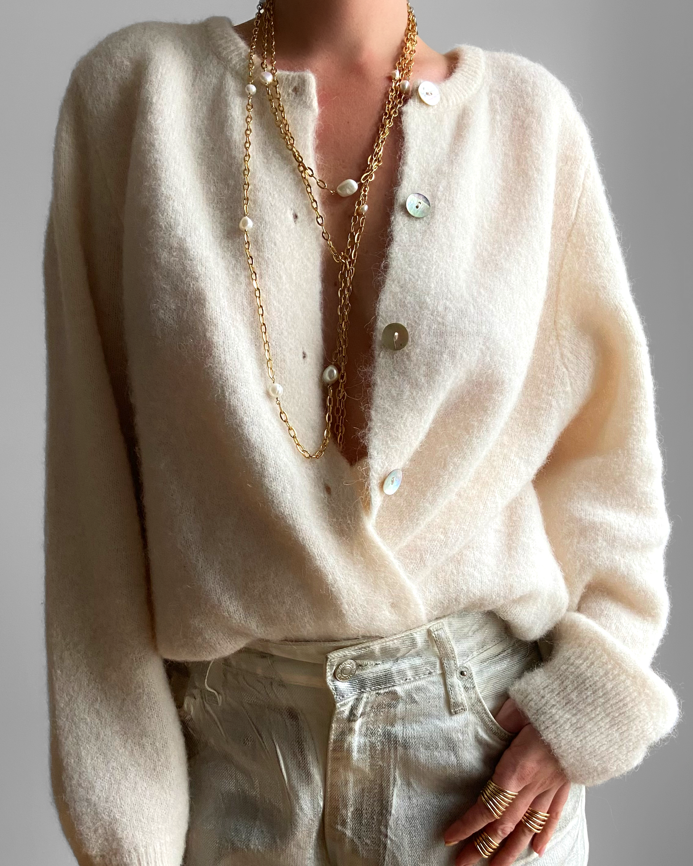 MULTI-PEARL NECKLACE