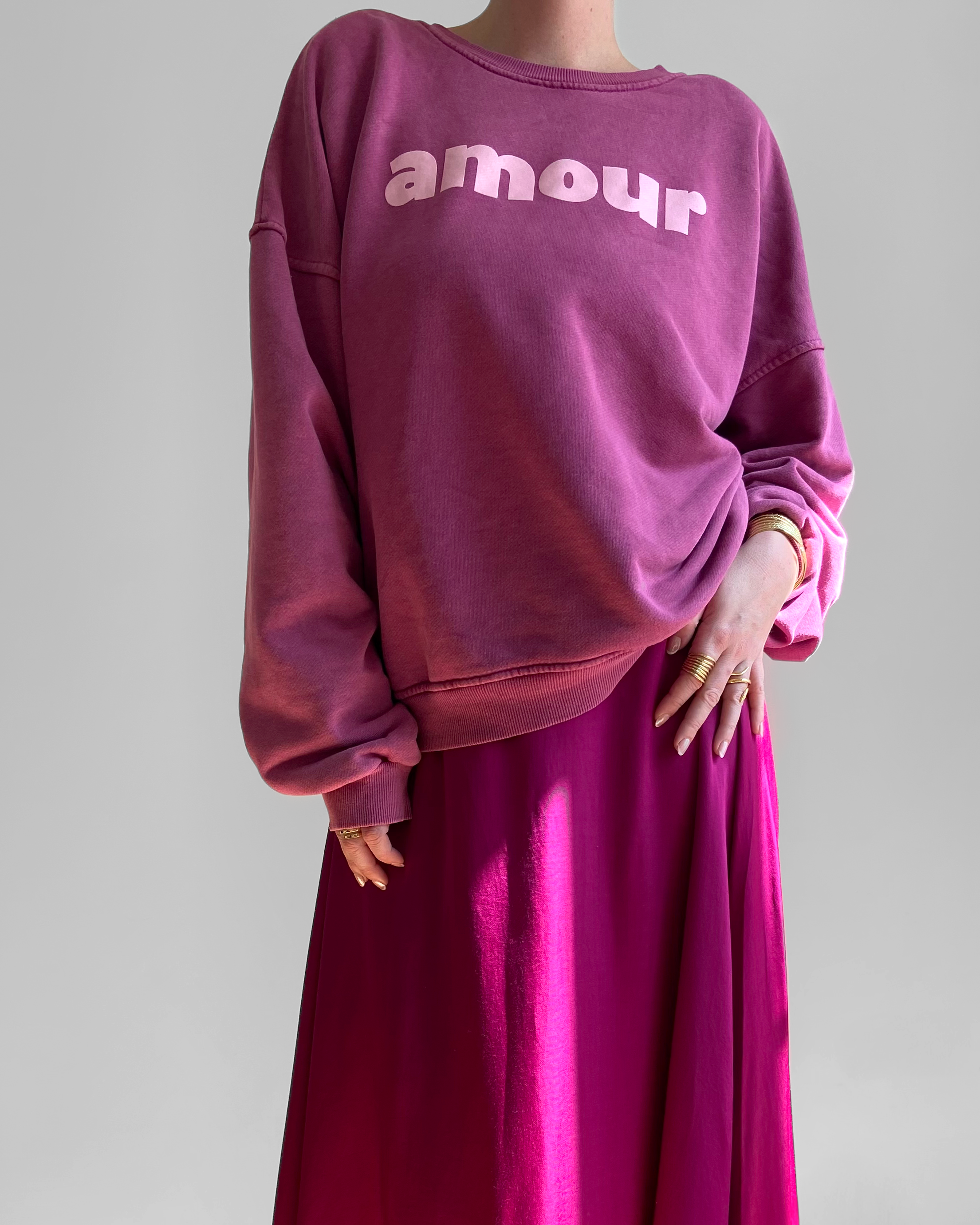 SWEAT AMOUR