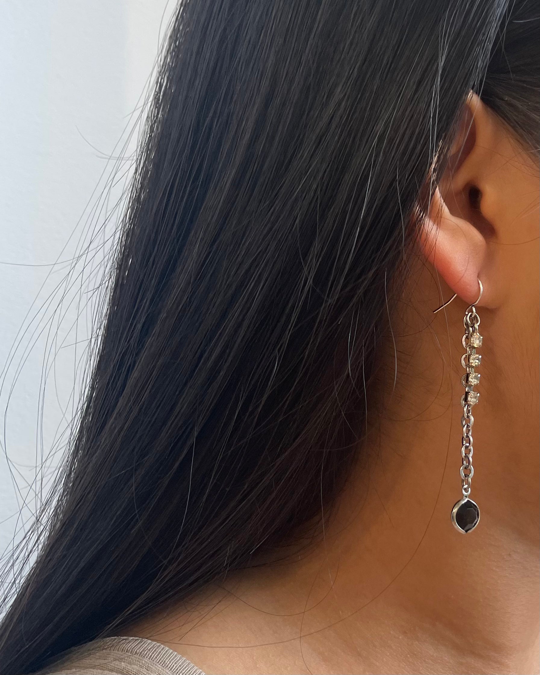 BOUCLES STRASS CHAINE NOIR