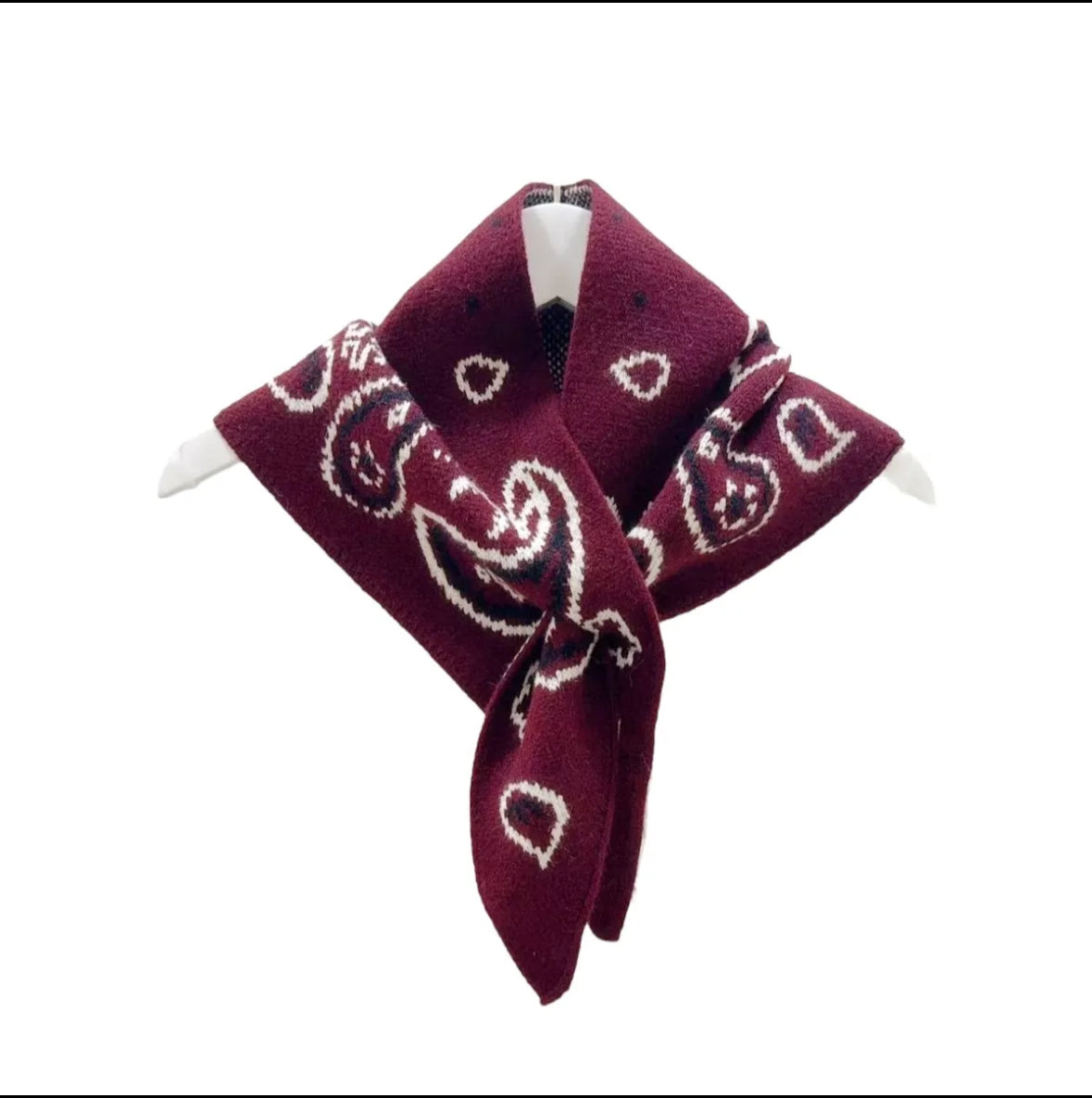 FOULARD TRIANGLE BANDANA