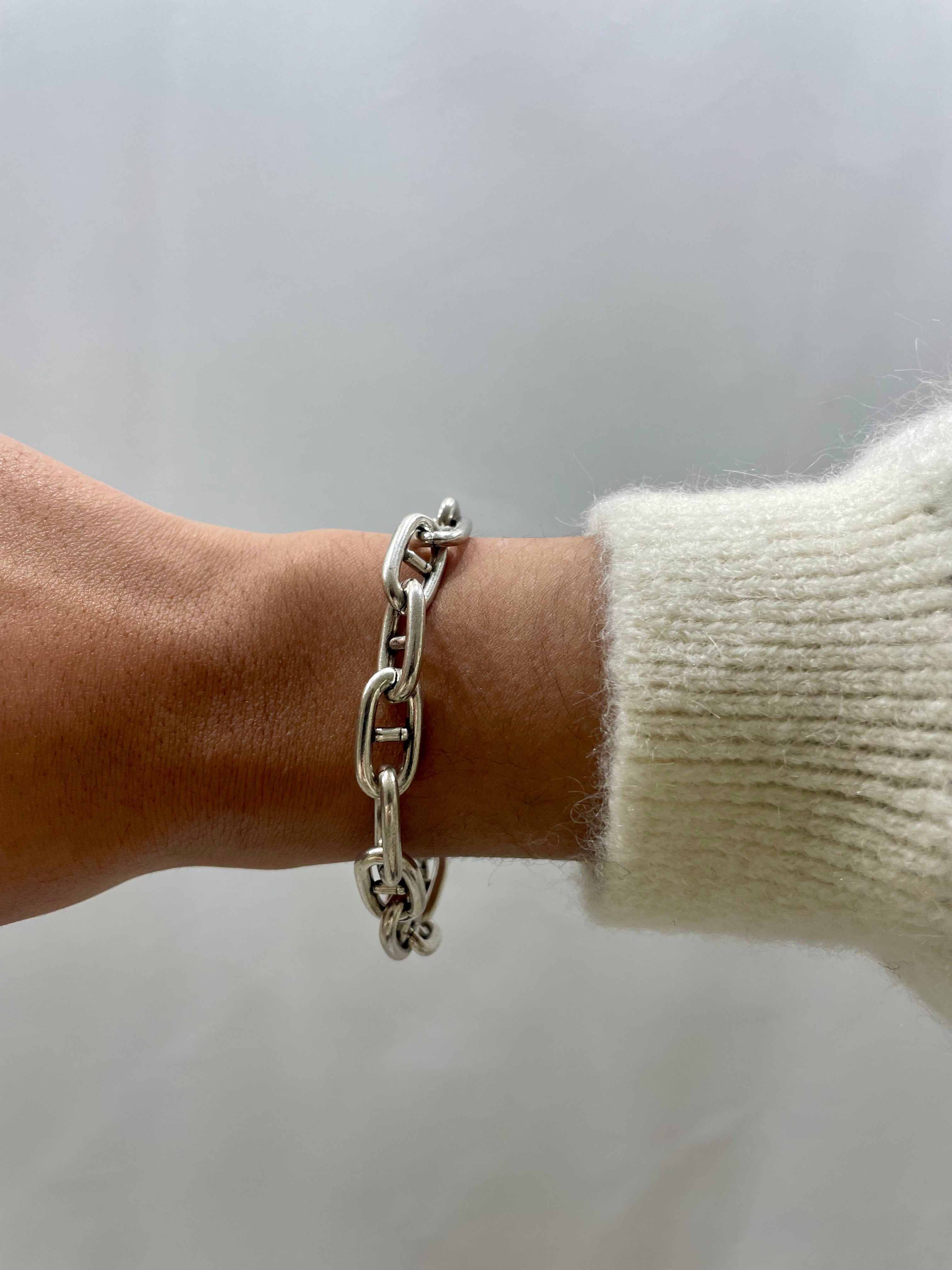 BRACELET ENCHAINÉ