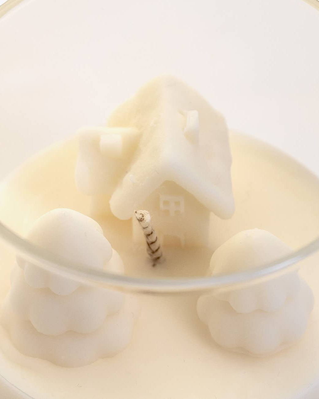 WINTER VILLAGE CANDLE