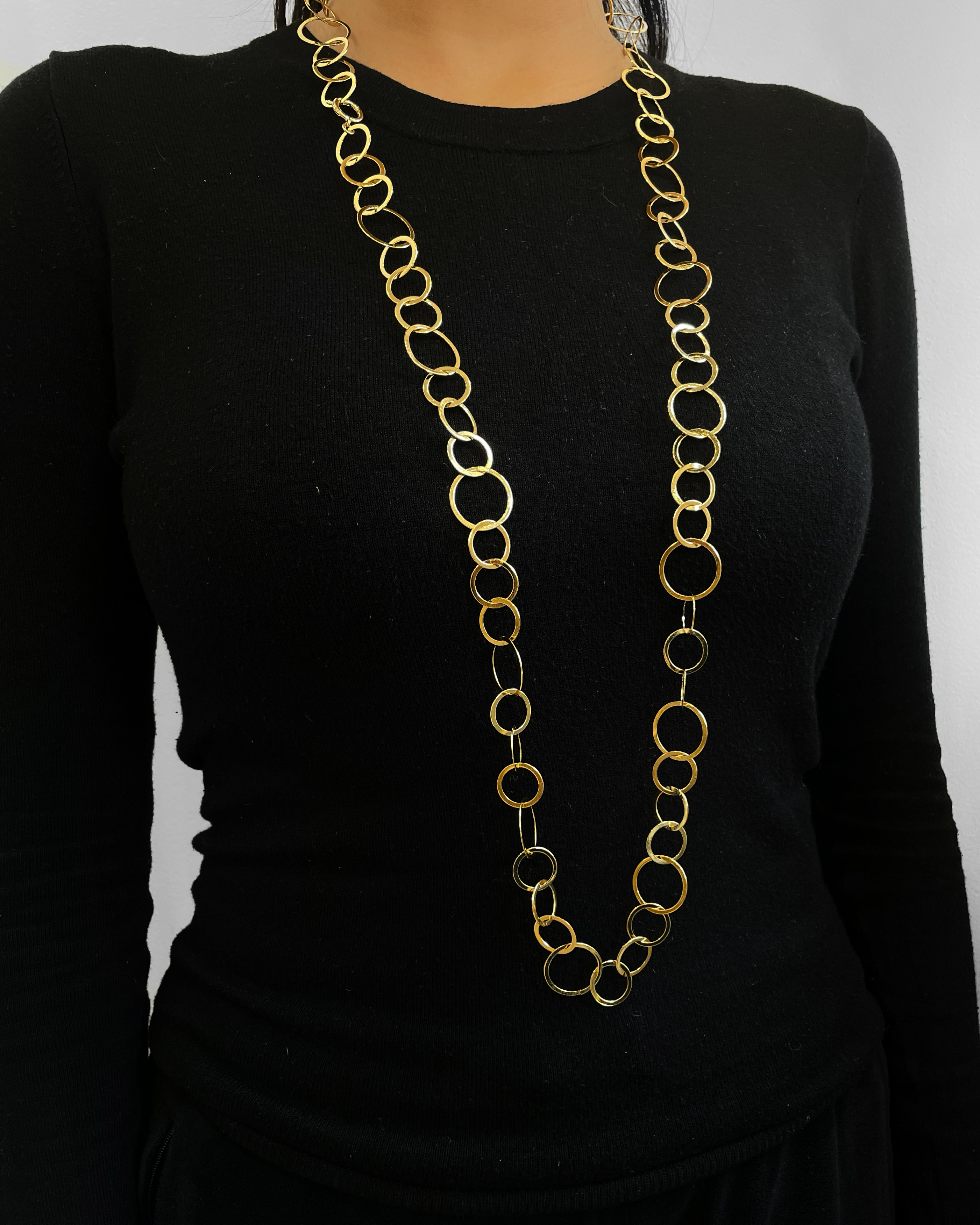 ALLURE LONG NECKLACE