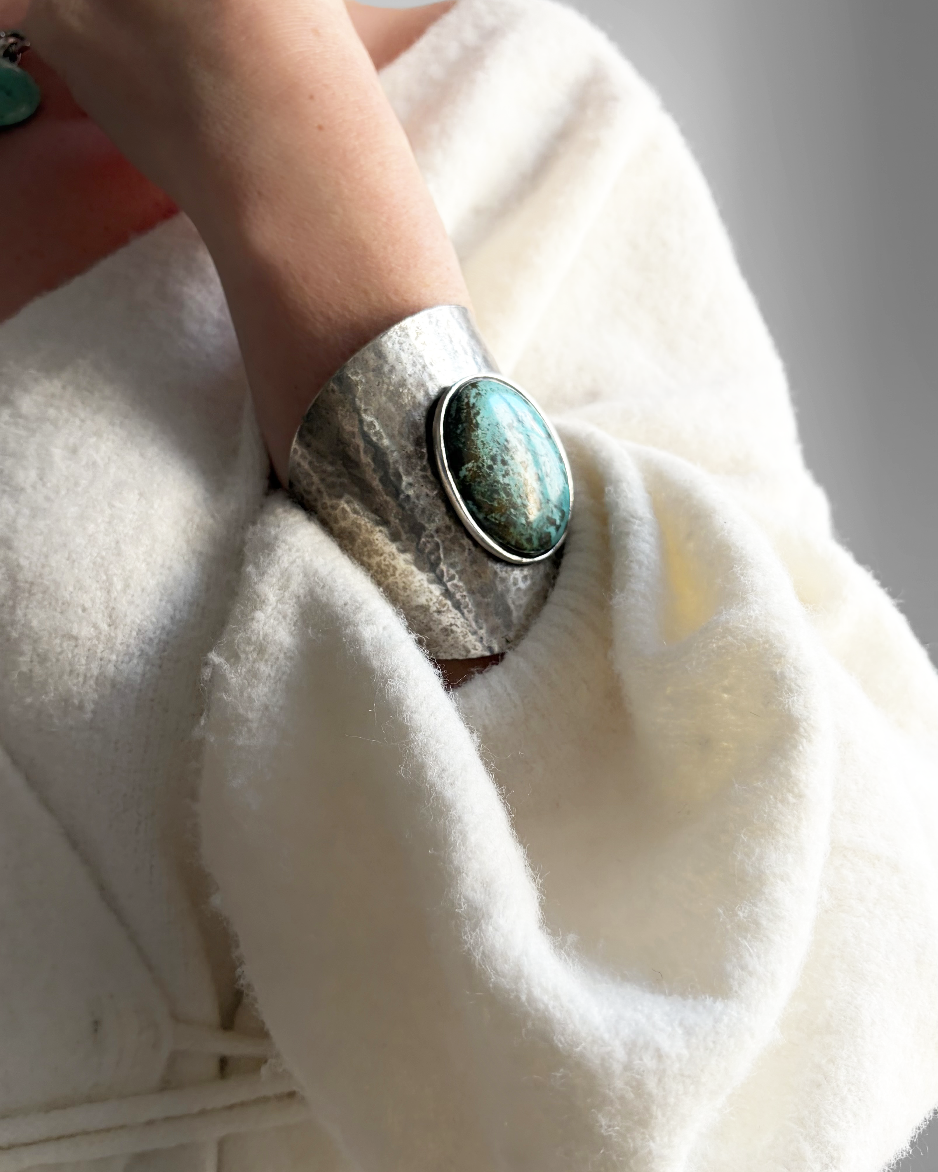 MANCHETTE BOHO STONE