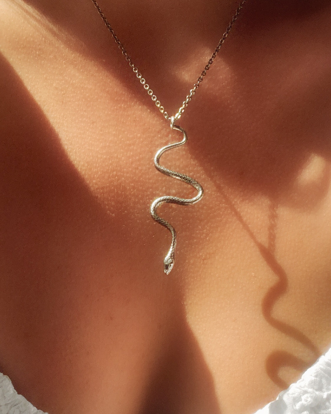 SERPENT NECKLACE