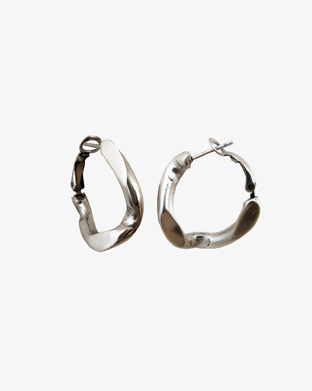 JOAN HOOPS