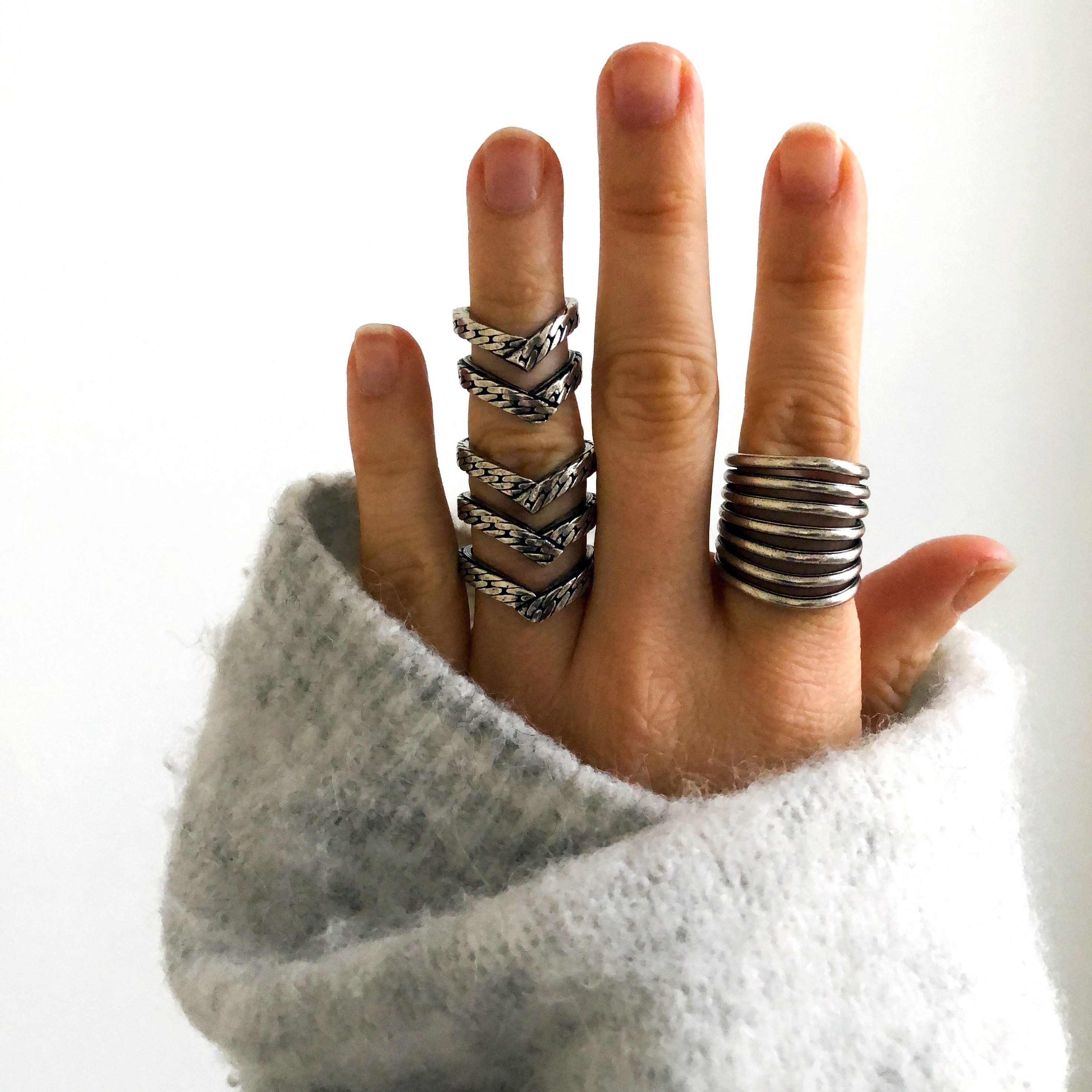 BAGUE ARTICULÉE POINTE