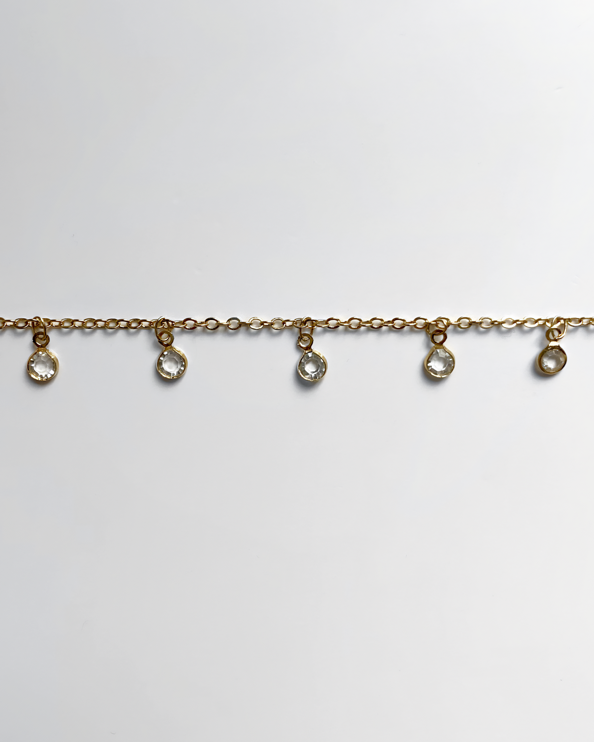 CRYSTAL NECKLACE