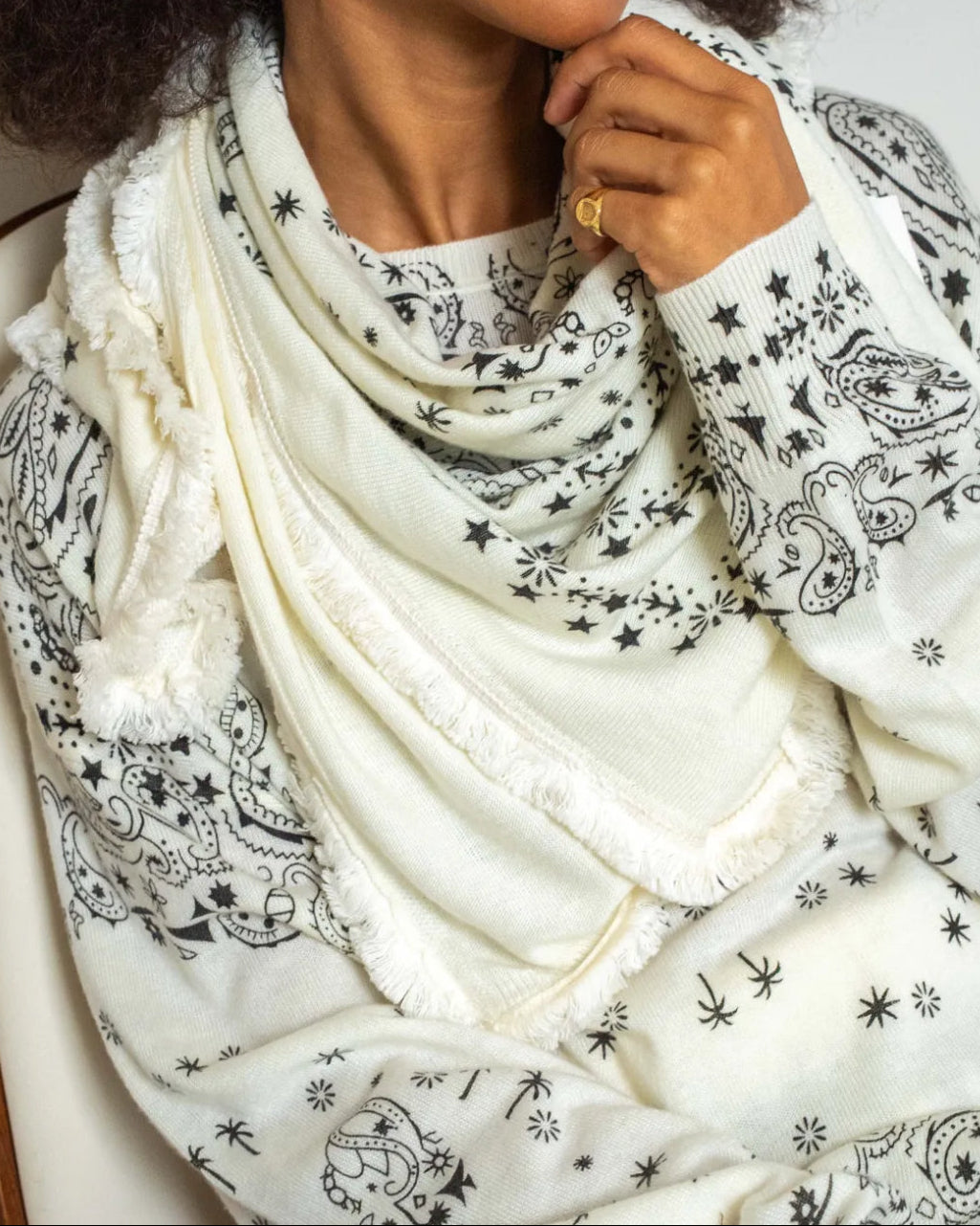 FRINGE BANDANA SCARF