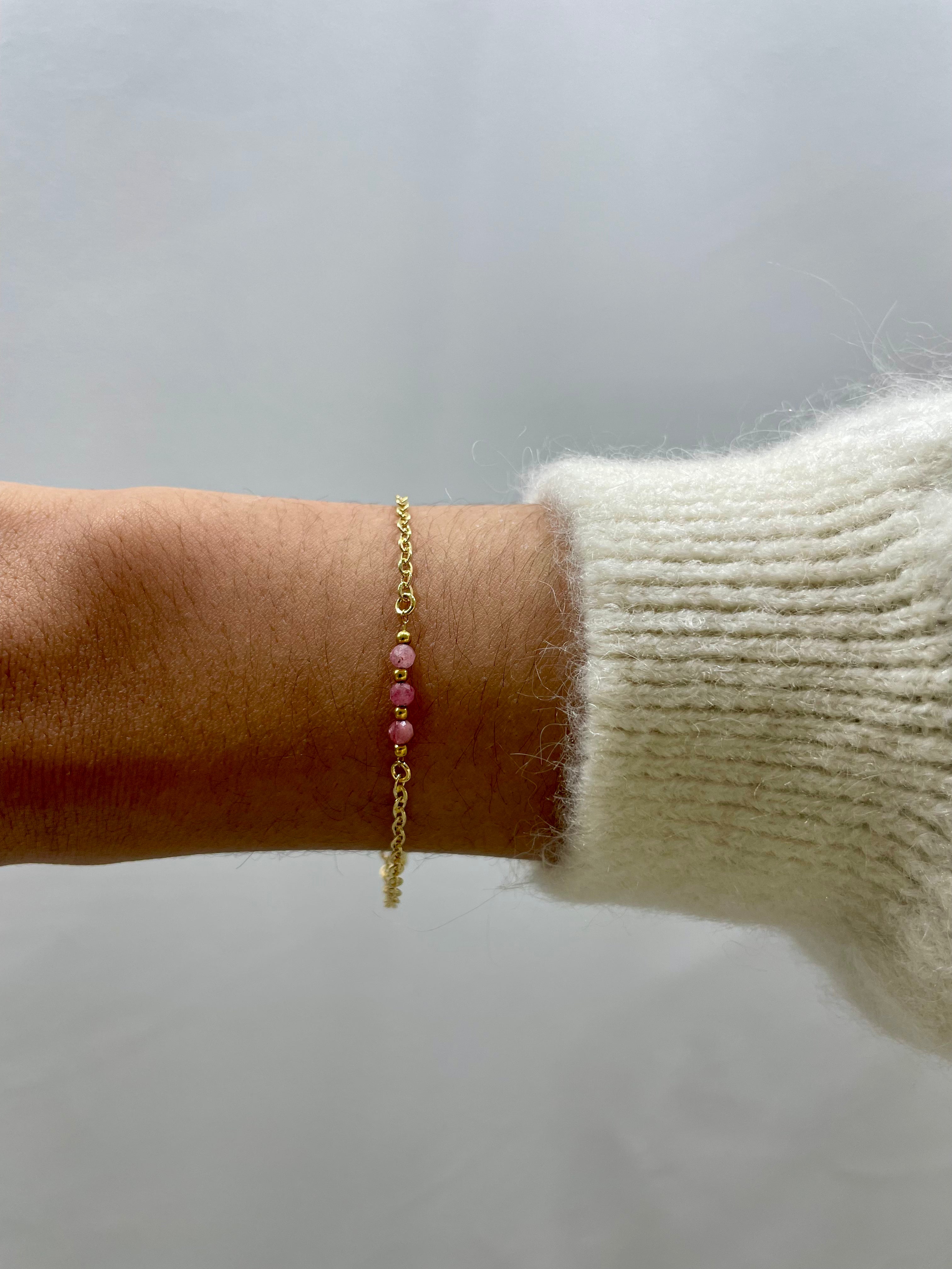 BRACELET PERLES ROSE