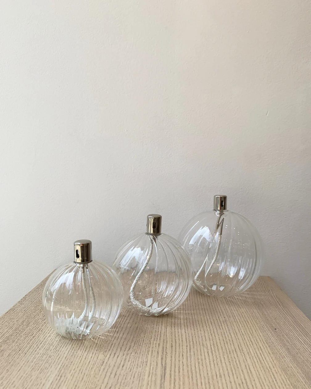 LAMPE A HUILE SPHERE EN VERRE GM