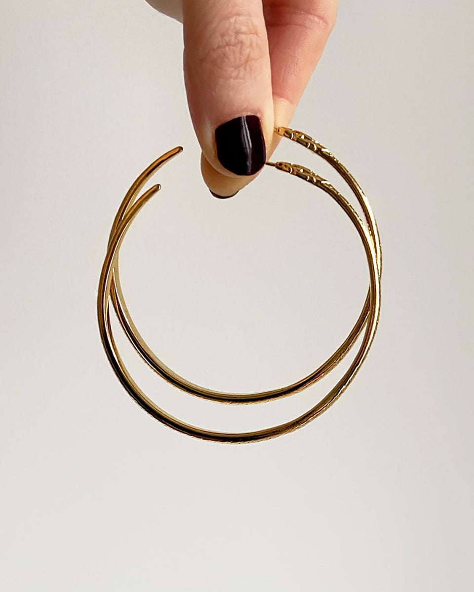 SNAKE HOOPS